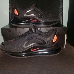 Nike Air Max 720 Black Crimson